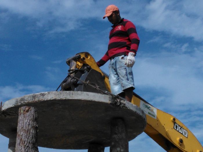 Prefeito Zé Resende faz mutirão para implantar sistema de abastecimento d'água   - Imagem 25