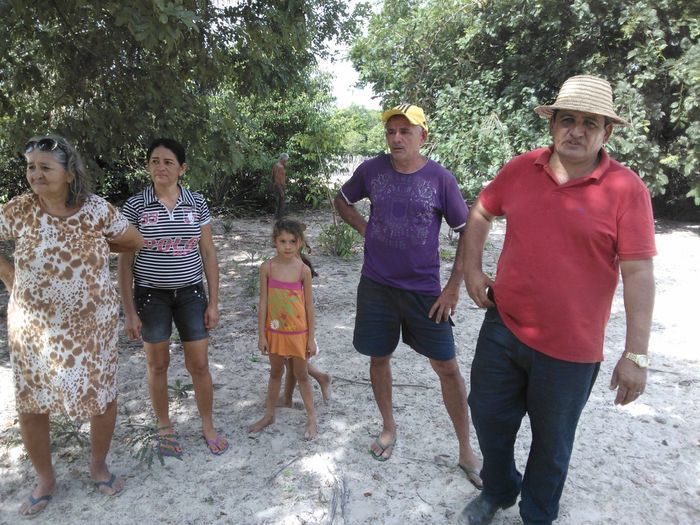 Prefeito Zé Resende faz mutirão para implantar sistema de abastecimento d'água   - Imagem 52