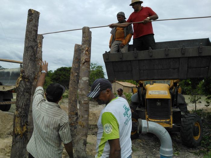 Prefeito Zé Resende faz mutirão para implantar sistema de abastecimento d'água   - Imagem 33