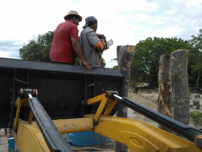 Prefeito Zé Resende faz mutirão para implantar sistema de abastecimento d'água   - Imagem 30