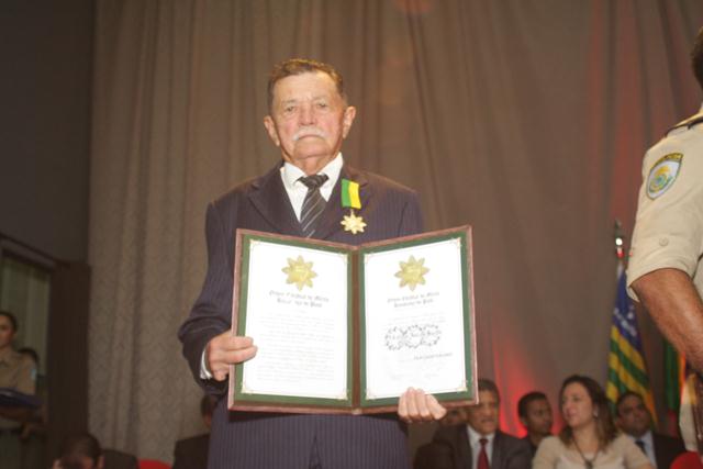 ´Dr.Zé Maria Recebe Medalha Ordem Estadual Mérito Renascença - Imagem 12