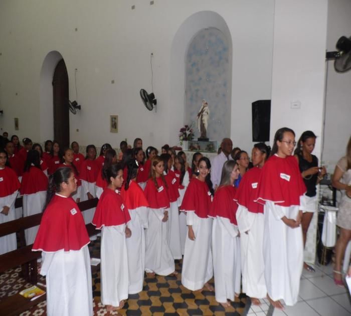 Sacramento da Crisma é celebrado na Igreja Matriz de Santa Teresinha em Elesbão Veloso - Imagem 6