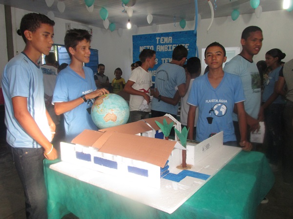 Explanação do final da jornada pedagógica 2014 e início dos trabalhos em 2015 - Imagem 138