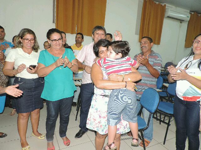 Festa Surpresa para professora Lurdes Moura - Imagem 3