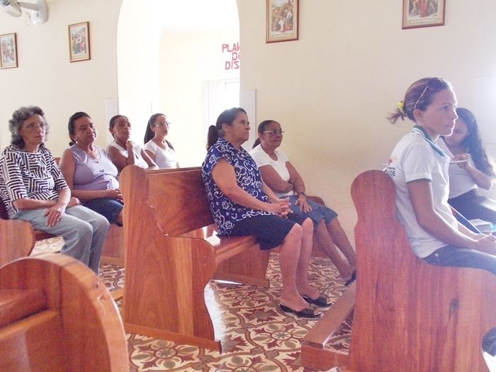 Secretaria de Saúde realiza palestra sobre Saúde Bucal aos grupos da Igreja - Imagem 3
