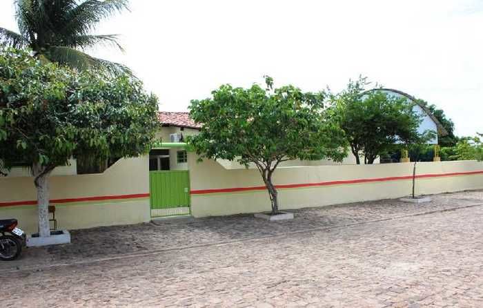 Prefeitura reforma escolas para início do período letivo 2015 em São João do Arraial - Imagem 5