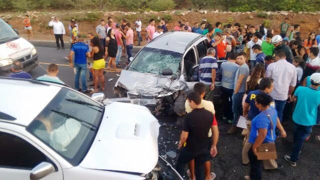 Jovem Morre em Acidente na BR 316 próximo ao Aterro Sanitário de Picos   - Imagem 1