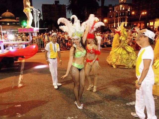 Atriz e Modelo Piauiense é Destaque no Carnaval de Montevidéu no Uruguai - Imagem 15