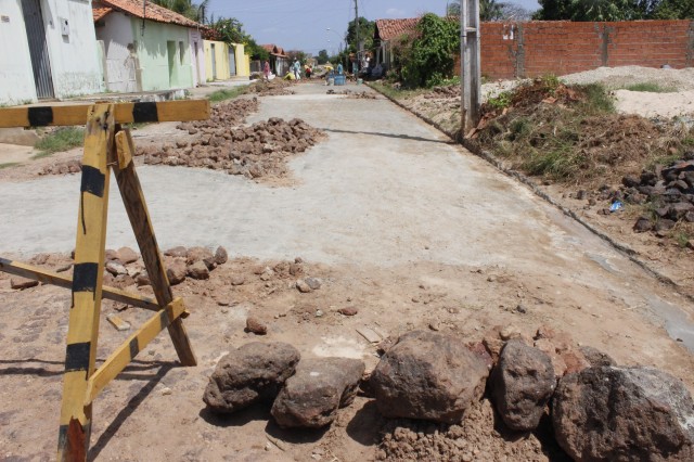 Prefeitura de Miguel Alves realiza Operação Tapa Buraco em vias públicas - Imagem 2
