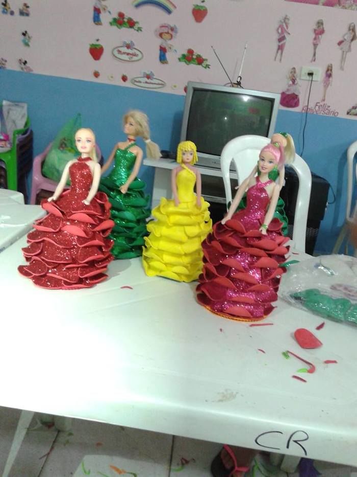 Oficinas de Artes – Secretaria de Assistência Social e Cidadania oferece curso de bonecas decorativas. - Imagem 6