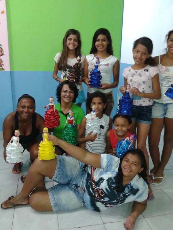 Oficinas de Artes – Secretaria de Assistência Social e Cidadania oferece curso de bonecas decorativas. - Imagem 17