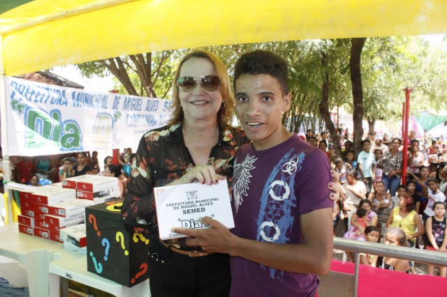 Prefeitura de Miguel Alves encerra campanha Todos na Escola  - Imagem 6