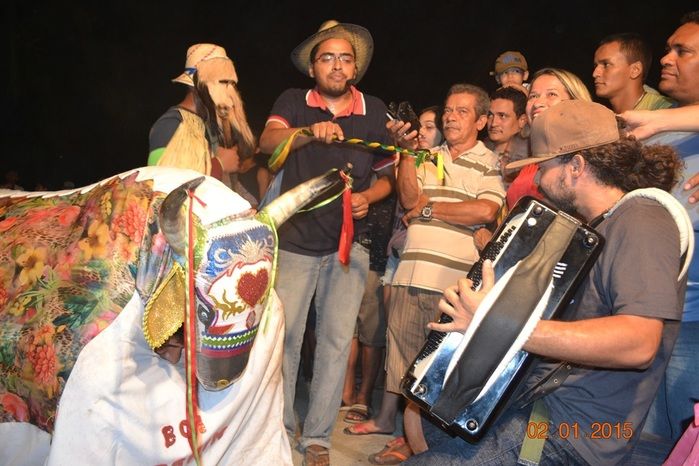 Grupos de Reisado do Boi Panim visita residencia do Vereador Luiz Paulo - Imagem 44