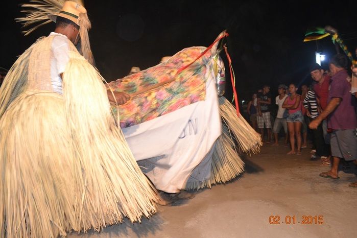 Grupos de Reisado do Boi Panim visita residencia do Vereador Luiz Paulo - Imagem 32