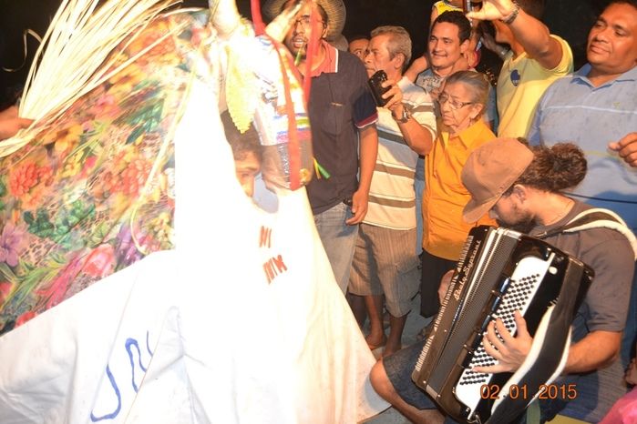 Grupos de Reisado do Boi Panim visita residencia do Vereador Luiz Paulo - Imagem 29