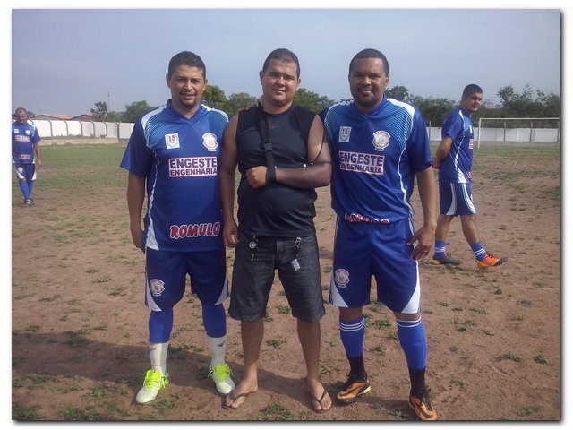 Jogo Casados X Solteiros termina com empate - Imagem 16