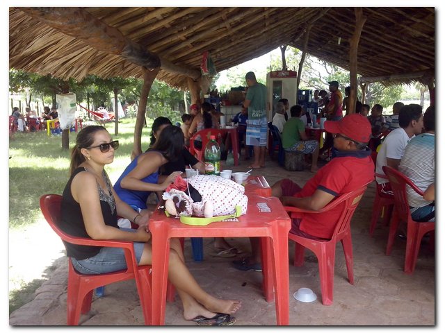 Jogo Casados X Solteiros termina com empate - Imagem 19