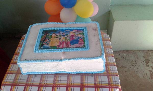 Escolinha Tia Loura, escolinha do maternal e CRAS realizam brincadeira para crianças  - Imagem 6