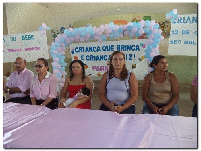 Prefeitura Municipal de Inhuma proporciona muita alegria e entretenimento para a criançada-Comemoração (12 de outubro) Dia da Criança - Imagem 7