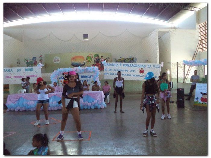 Prefeitura Municipal de Inhuma proporciona muita alegria e entretenimento para a criançada-Comemoração (12 de outubro) Dia da Criança - Imagem 29