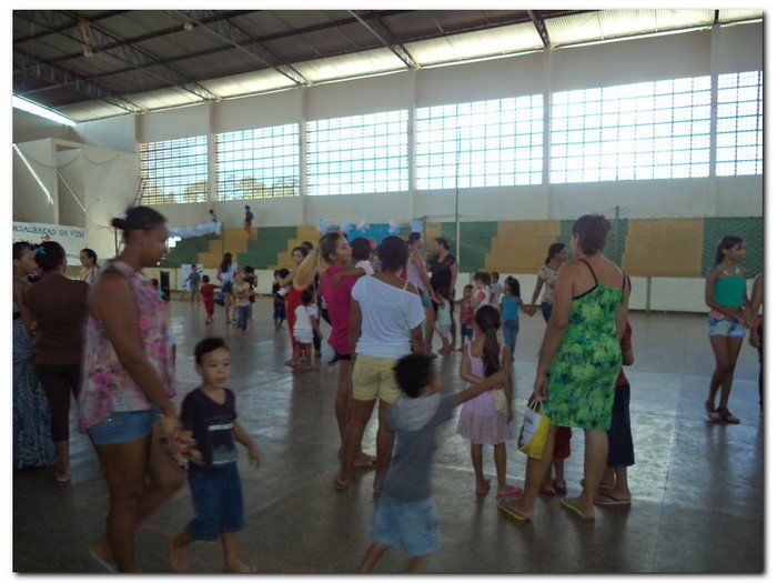 Prefeitura Municipal de Inhuma proporciona muita alegria e entretenimento para a criançada-Comemoração (12 de outubro) Dia da Criança - Imagem 66