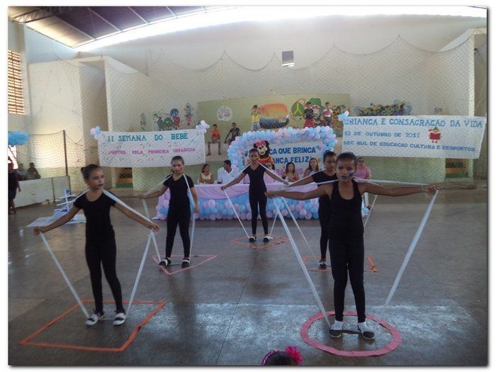 Prefeitura Municipal de Inhuma proporciona muita alegria e entretenimento para a criançada-Comemoração (12 de outubro) Dia da Criança - Imagem 34