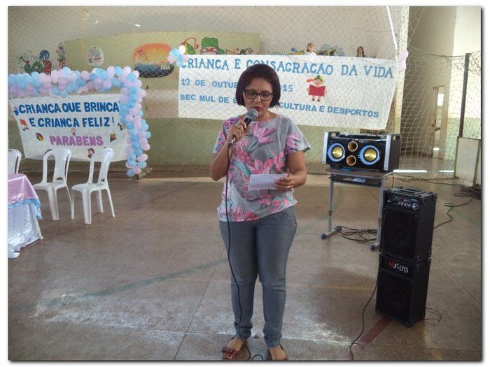 Prefeitura Municipal de Inhuma proporciona muita alegria e entretenimento para a criançada-Comemoração (12 de outubro) Dia da Criança - Imagem 1