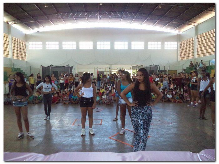 Prefeitura Municipal de Inhuma proporciona muita alegria e entretenimento para a criançada-Comemoração (12 de outubro) Dia da Criança - Imagem 14