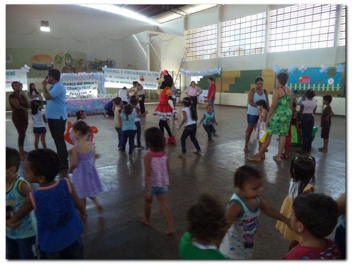 Prefeitura Municipal de Inhuma proporciona muita alegria e entretenimento para a criançada-Comemoração (12 de outubro) Dia da Criança - Imagem 62