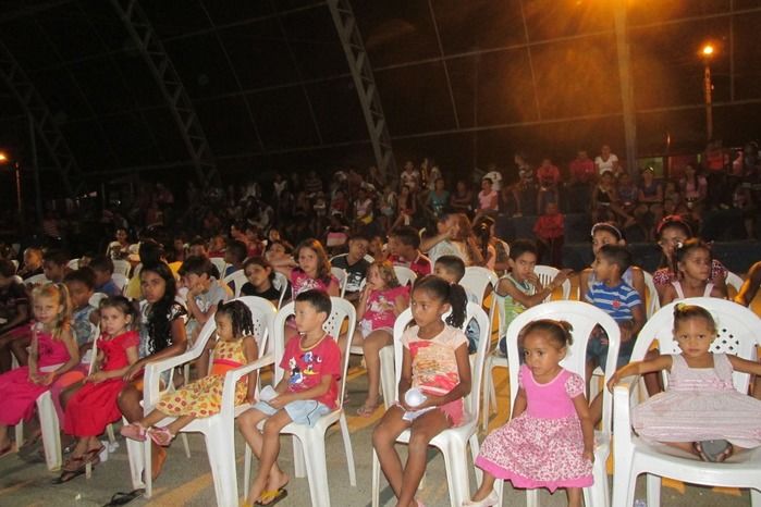 Confira como foi a festa das crianças em Pitombeira  - Imagem 7