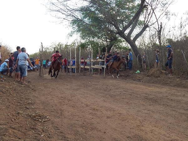 Corrida de Cavalos movimentou o Festejo de Estaca Zero - Imagem 12
