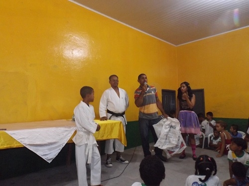 Prefeitura Municipal faz entrega de brinquedos no dia das crianças  - Imagem 4