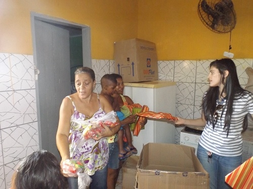 Prefeitura Municipal faz entrega de brinquedos no dia das crianças  - Imagem 6