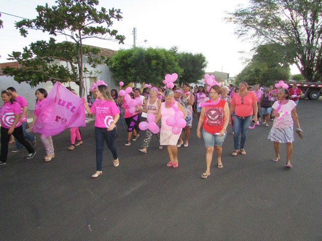 Secretaria Municipal de Saúde Realiza Atividades no Outubro Rosa - Imagem 38