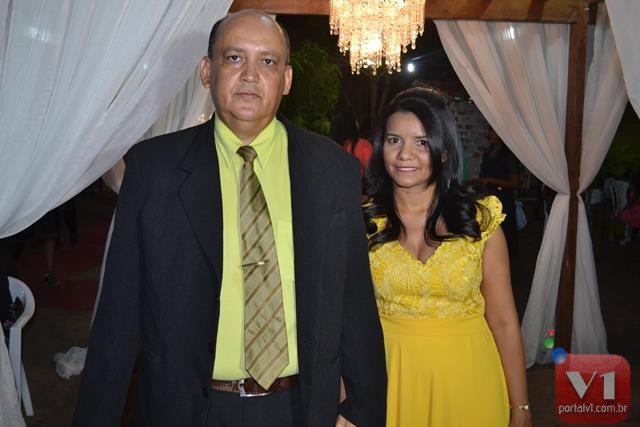 Cantora Stefhany se casa em Valença. Veja Fotos - Imagem 2