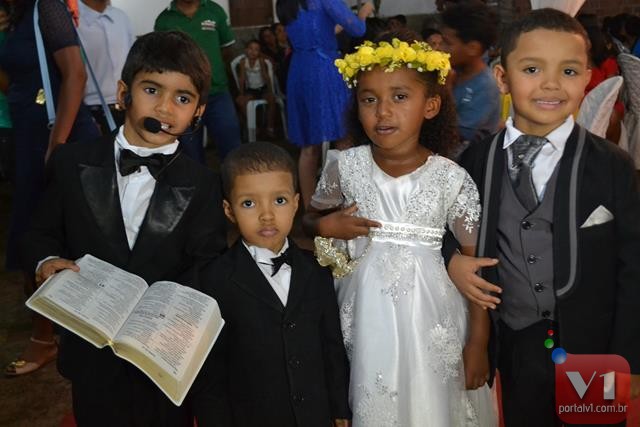 Cantora Stefhany se casa em Valença. Veja Fotos - Imagem 1