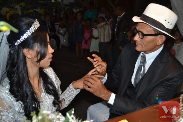 Cantora Stefhany se casa em Valença. Veja Fotos - Imagem 8