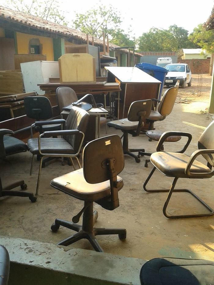 Prefeitura recebe mobiliários doados pelo governo federal através da Imprensa Nacional - Imagem 1