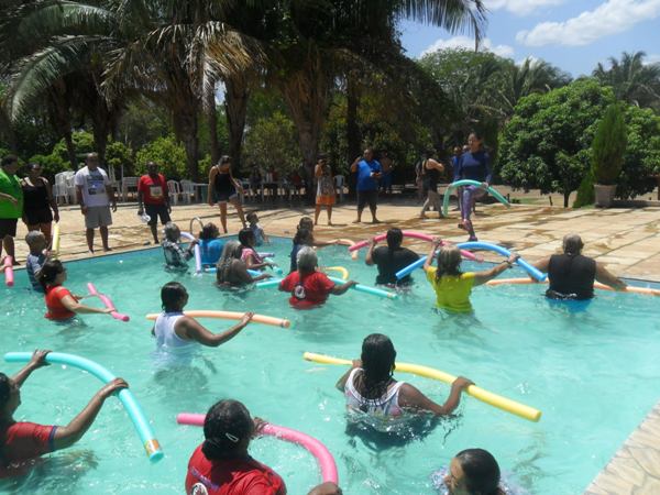 Idosos de Lagoinha participam de manhã de Lazer - Imagem 23