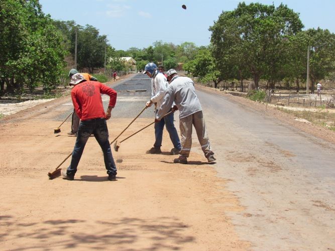 Realização de um sonho: prefeito Zé Resende consegue asfalto da estrada que liga Boa Hora a Barras e Piripiri - Imagem 5