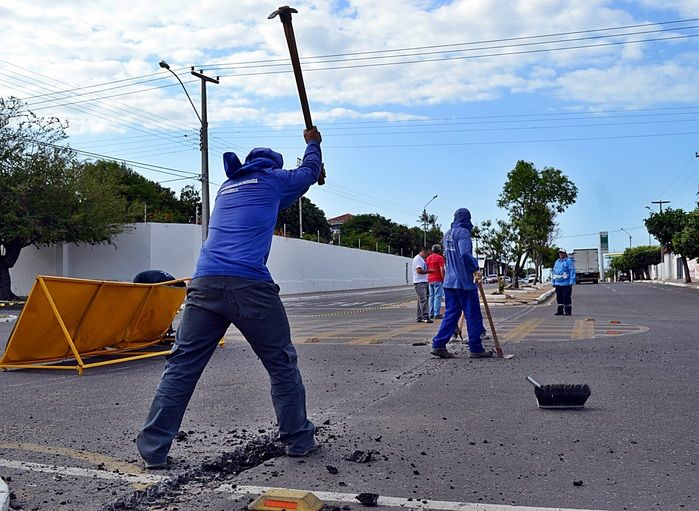 “Cruzamento da morte” em Parnaíba é fechado pela prefeitura - Imagem 2