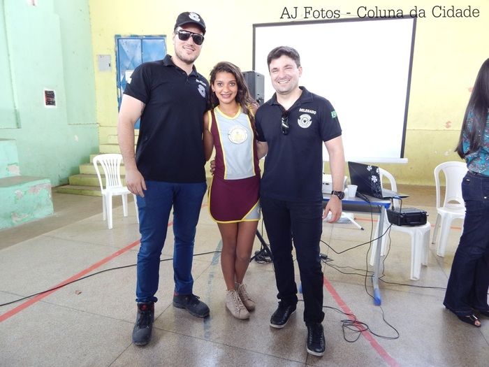 Polícia Civil realiza palestra preventiva para estudantes contra as Drogas  - Imagem 84