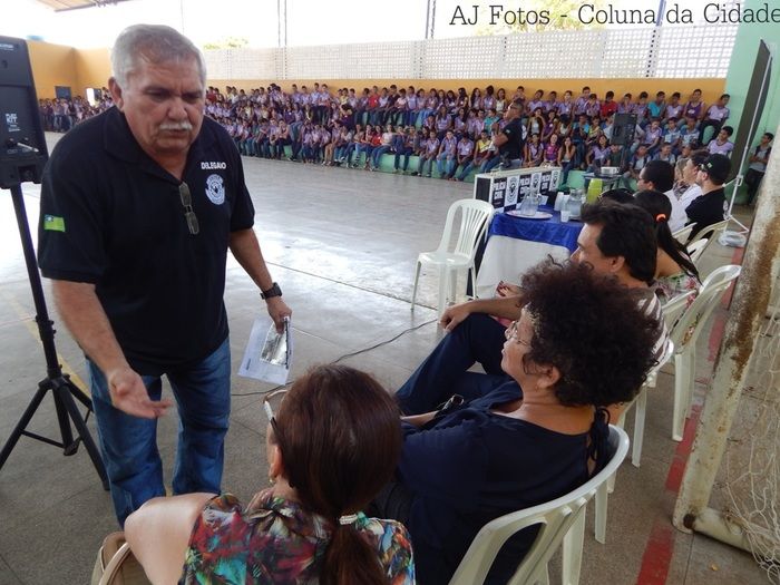 Polícia Civil realiza palestra preventiva para estudantes contra as Drogas  - Imagem 49