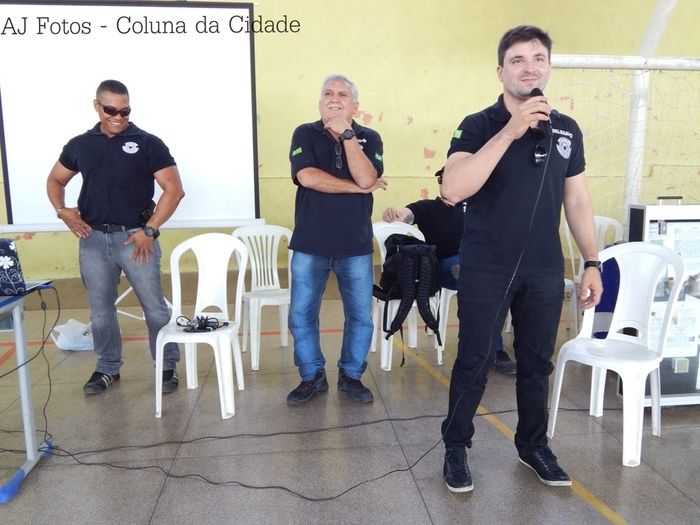 Polícia Civil realiza palestra preventiva para estudantes contra as Drogas  - Imagem 19