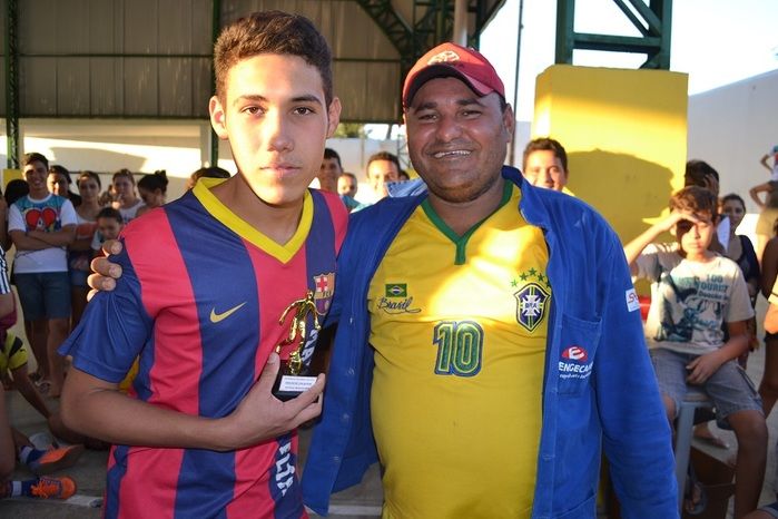 Terceiro dia da VII Semana Cultural do ASA tem disputas de jogos esportivos, educativos e o jogo dos pais - Imagem 60