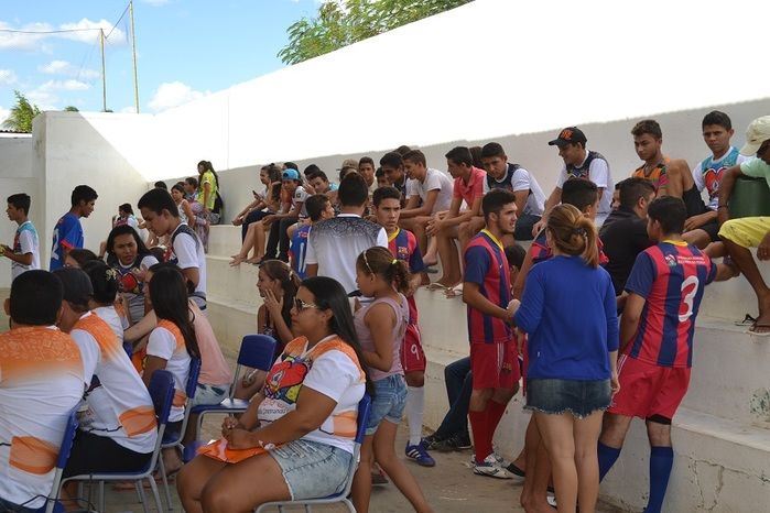 Terceiro dia da VII Semana Cultural do ASA tem disputas de jogos esportivos, educativos e o jogo dos pais - Imagem 36