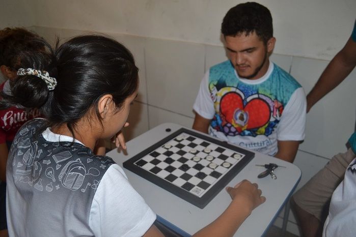 Terceiro dia da VII Semana Cultural do ASA tem disputas de jogos esportivos, educativos e o jogo dos pais - Imagem 22