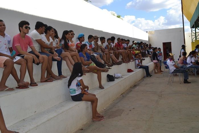 Terceiro dia da VII Semana Cultural do ASA tem disputas de jogos esportivos, educativos e o jogo dos pais - Imagem 42