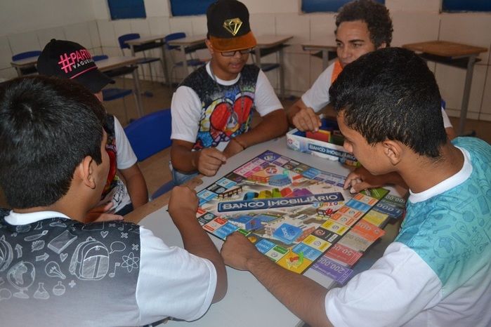 Terceiro dia da VII Semana Cultural do ASA tem disputas de jogos esportivos, educativos e o jogo dos pais - Imagem 11