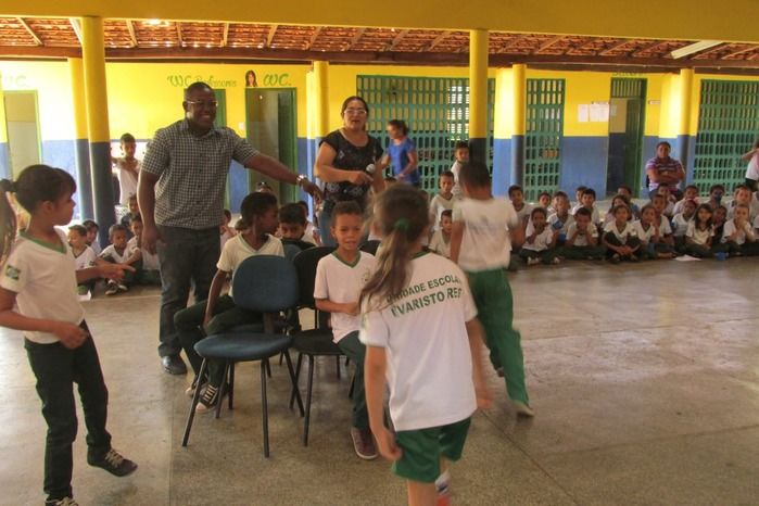 Escola Evaristo Reis comemora o dia das crianças  - Imagem 24